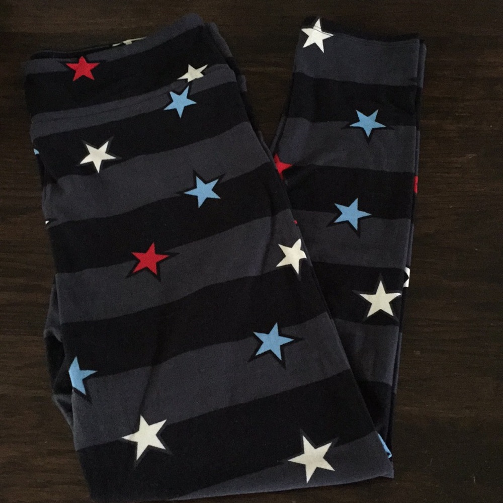 Lularoe leggings tall and curvy